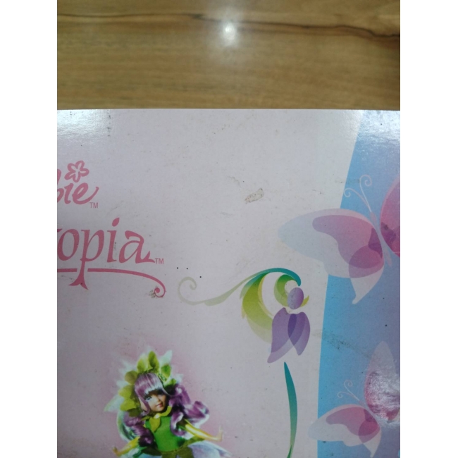 Barbie: นิทานและระบายสี นางฟ้าในโลกแห่งความฝัน Welcome to Fairytale **รบกวนเลื่อนดูสภาพหนังสือก่อนการสั่งซื้อ** 